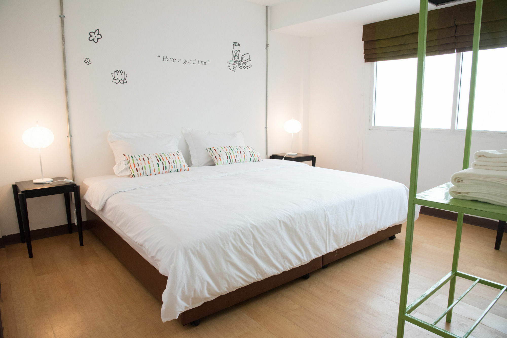 Ostello Bed & Body Bangkok Esterno foto